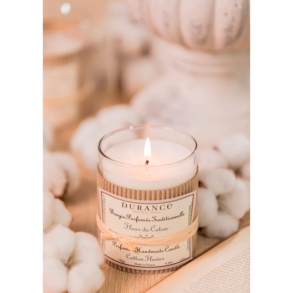 Durance Bougie Parfumée Traditionnelle 180 Gr Fleur De Coton 3 Durance Bougie Parfumée Traditionnelle 180 Gr Fleur De Coton – Image 3