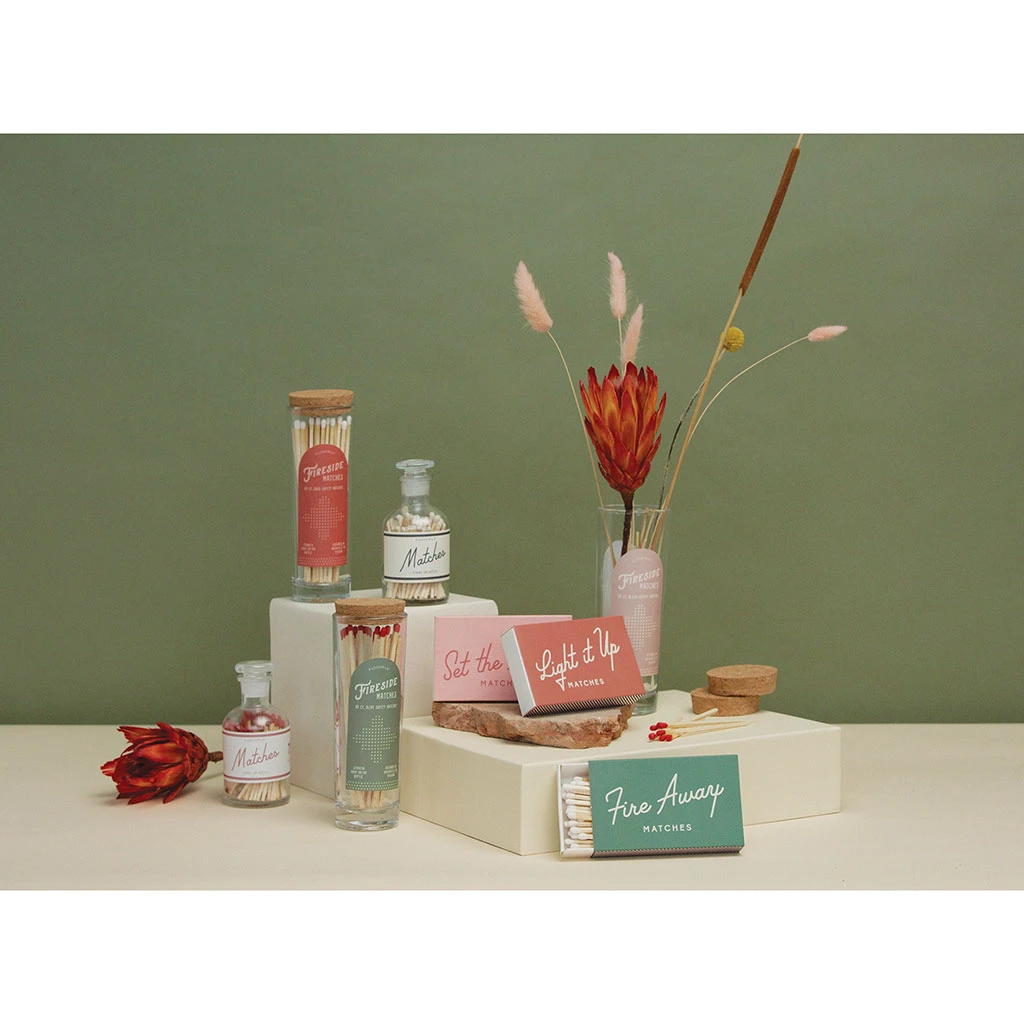 Paddywax Pot En Verre De 85 Allumettes - Rouge 2 Paddywax Pot En Verre De 85 Allumettes - Rouge – Image 2