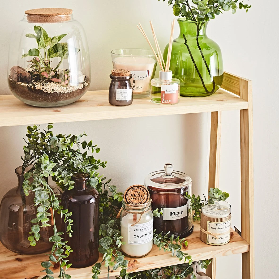 Atelier Denis Bougie Senteur Crème Glacée En Verre - Ivoire Moyen Modèle 370g 4 Atelier Denis Bougie Senteur Crème Glacée En Verre - Ivoire Moyen Modèle 370g – Image 4